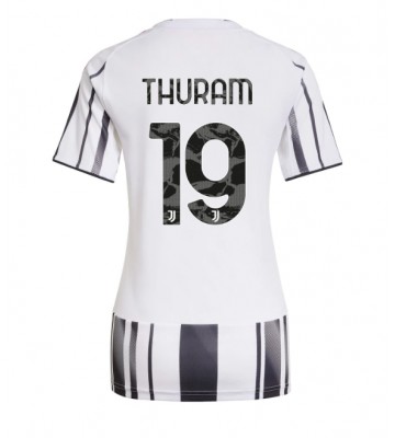 Juventus Khephren Thuram #19 Primera Equipación Mujer 2025-26 Manga Corta Juventus Khephren Thuram #19 Primera Equipación Mujer 2025-26 Manga Corta